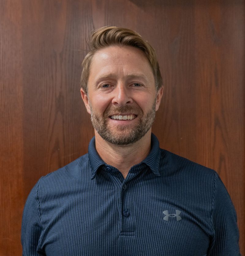 headshot of dr ryan